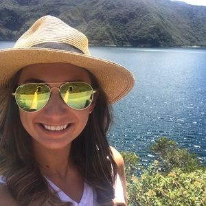 Meet your Posher, Patricia